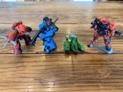 ガンダムフロント ガチャガチャ シャア ザク ズゴック ドム マゼラアタック