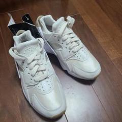 2025年最新】nike エアハラチ 23.5の人気アイテム - メルカリ