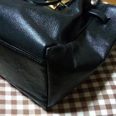 ユリエニタニのバック(美品)