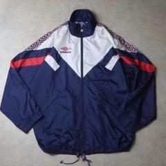 vintage UMBRO アンブロ ナイロンジャケット L UMBRO - UMBRO アンブロ ナイロンジャケット 中綿 プロ