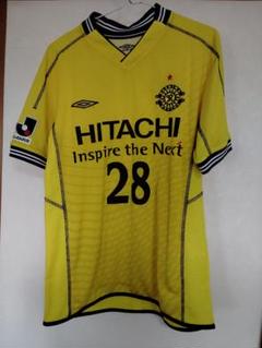 柏レイソル　Umbro サッカーシャツ イエロー 28 サイン入り　玉田圭司選手 2004 柏レイソル 28番 玉田圭司選手 ユニフォーム サイン刺繍入