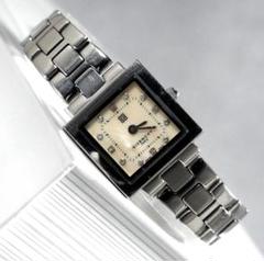 GIVENCHY スクエア レディース 腕時計 ドレス【新品電池】 外観美品/新品電池】GIVENCHY スクエア レディース 腕時計 ドレス