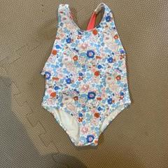ジャカディ　花柄ワンピース水着 100cm~