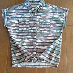 美品 ★ジェニィ 迷彩 シャツ★ 165