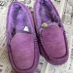 UGG パープル モカシン UGG パープル モカシン - メルカリ