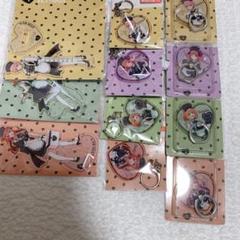 五等分の花嫁 しまむら アベイル 缶バッジ アクスタ キーホルダー アクキー