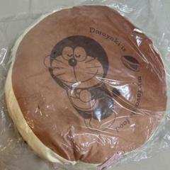 ドラえもん はさめる どら焼き クッション - メルカリ