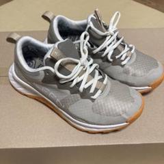 KEEN ヴァーサコア　ウォータープルーフ　スニーカー