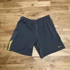 Nike LIVESTRONG ハーフパンツ グレー