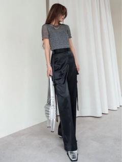 【新品未使用】グラムリップス　ランダムニット SHEER トップスのサムネイル
