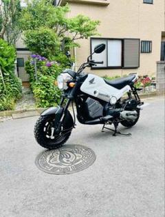 Honda Navi 110 Original Side Panels Set - Black - OEM Parts