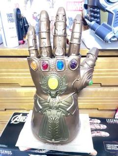 未開封品　マーベルレジェンド サノス インフィニティ・ガントレット Amazon.co.jp: Marvel (マーベル) Thanos Infinity Gauntlet