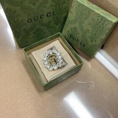 希少 グッチ GUCCI ラインストーン ビジュー ブローチ 保存袋 箱付 GUCCI - 極美品☆GUCCI グッチ ラインストーン Fパール付 Bee 蜂