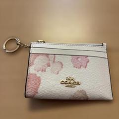 大人気】COACH キーケース レザー 花柄 6連スナップ オフ