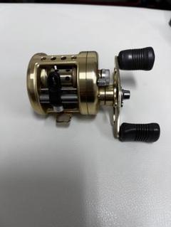 SHIMANO シマノ カルカッタ 101XT - メルカリ