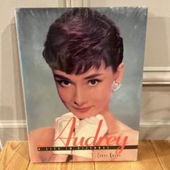 洋書】オードリーヘップバーン 写真集 英語 Audrey Hepburn 映画