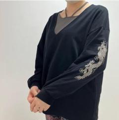 【希少】【美品】ヴィヴィアンタム 黒のブルゾン 赤いドラゴン刺繍 WLC ドラゴンアウトライン刺繍T-SHIRT｜VIVIENNE TAM