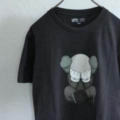 ユニクロ UT カウズ KAWS プリント Tシャツ Mサイズ