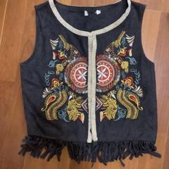 古着 刺繍入りフリンジ付きベスト Sサイズ