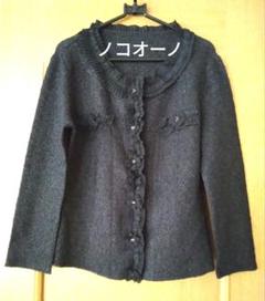 極美品【ノコオーノ】プリーツ リボンモチーフ ノーカラージャケット Aライン42 51fa29d806895b6176aaf84ede84e8