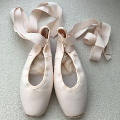 中古アメリカ製ゲイナーミンデン8.5M トゥシューズ ポアント Gaynor Minden（ゲイナーミンデン）スーパー トゥシューズ