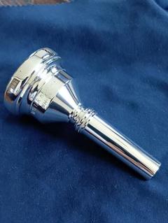 チューバ マウスピース B.Tilz WH-B4 チューバ マウスピース B.Tilz WH-B4 - メルカリ