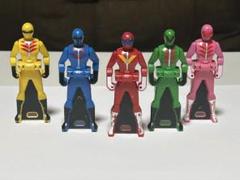 未開封　ゴレンジャーフィギュア　５体セット Yahoo!オークション -「フィギュア5体セット」(秘密戦隊