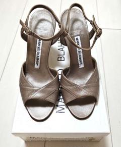 2025年最新】Manolo blahnik 34の人気アイテム - メルカリ