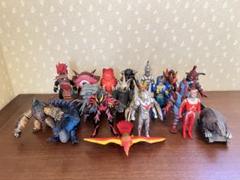 ウルトラマンシリーズ 怪獣フィギュア 20体セット - メルカリ