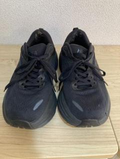 HOKA ONE ONE BONDI 8（ホカ オネオネ ボンダイ8）27cmのサムネイル