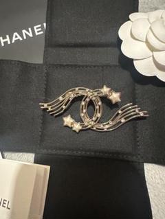 【いつもの外観を楽しくアレンジ】CHANEL スターブローチ CHANEL スターブローチ 美品 24C - メルカリ