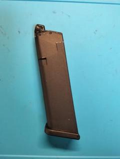 VFC G17 マガジン ＋東京マルイ G26 G17用マガジンアダプター付き