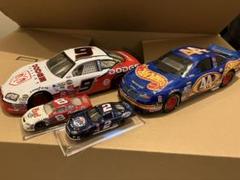4台まとめて　ナスカー NASCAR hotwheels 1/24 1/64 4台まとめて ナスカー NASCAR hotwheels 1/24 1/64 - メルカリ