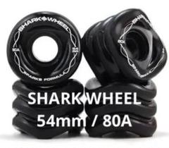 ［新品/日本未販売］NEWシャークウィール 54mm 80a ブラック NEW Shark Wheel 54mm, 80A Sparks Formula - Team Rider