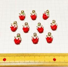 いちご　エナメルチャーム　10個