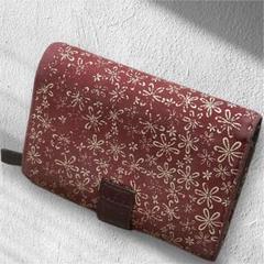 印傳屋　インデンヤ　INDEN-YA 二つ折り財布　　札入れ　小銭入れ　花