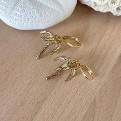 ヤシの木 サージカルステンレス ハンドメイド ピアス