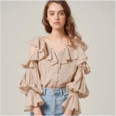 Estella.K エステラケー　フリルデザインブラウス Estella.Kのラッフルブラウス☆｜Comme d'habitude 〜パリ・東京