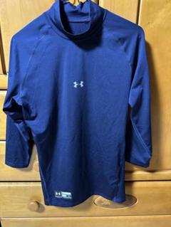 Under Armour ネイビー ハイネック アンダーシャツ