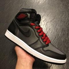 26.5 AIR JORDAN 1 RETRO HIGH OG SATIN