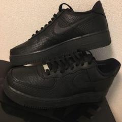 NIKE AIR FORCE 1 28cm ブラック 黒色　ナイキスニーカー