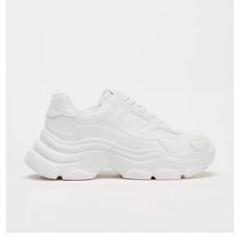 ZARA プラットフォームスニーカー 36サイズ(JP23.5cm)新品タグ付き ZARA - 【新品未使用】ZARA プラットフォーム スニーカー 36