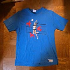 バレーボール選手イラストTシャツ