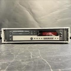 CD-RW900SL | 業務用 CD レコーダー | TASCAM (日本)