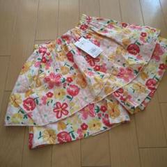 新品タグ付き　ケーピー　花柄ハーフパンツ 120サイズ
