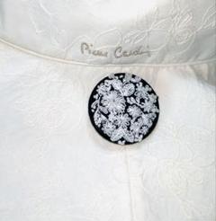 立体フランス刺繍　ホワイトフラワーブーケ　ブローチorヘアゴム　ハンドメイド