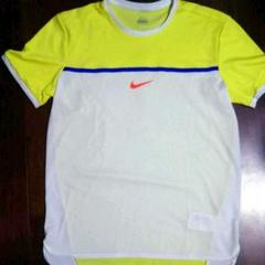 【ナダル着用モデル(ウインブルドンモデル】NIKE Tシャツ Lサイズ ナダル着用モデル(ウインブルドンモデル】NIKE Tシャツ Lサイズ