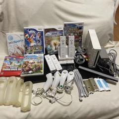 Wii 本体/リモコン/ヌンチャク/充電器　ソフト(6点) セット