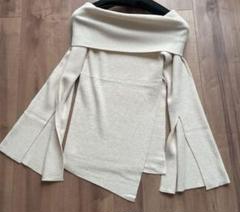 Libjoie リブジョア オフショル　ニット　袖スリット入り セーター