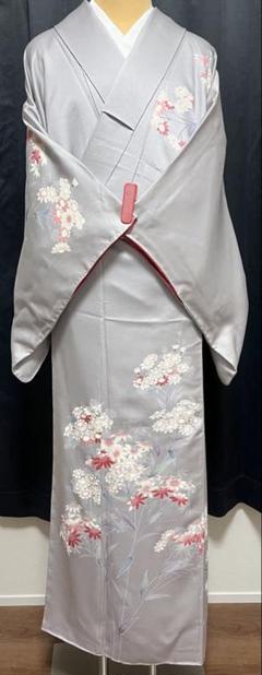 訪問着 花柄　グレー　着物　付け下げ　しつけ糸付き　未着